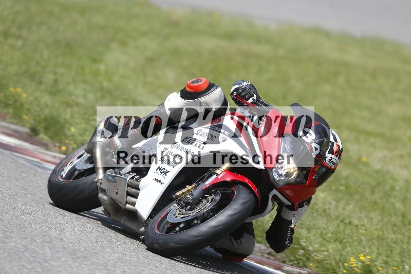 /27 12.06.2025 Ducati Schweiz Trackday Warmup  ADR/blau-bleu/34